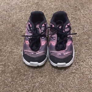 Little girl 4c sneakers